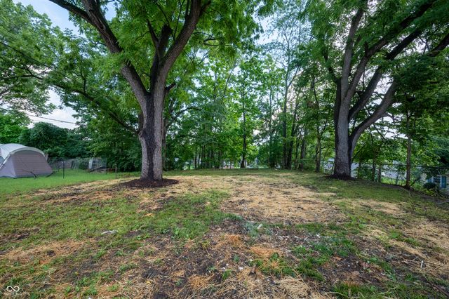 1500 W 11th Street, Anderson, IN 46016