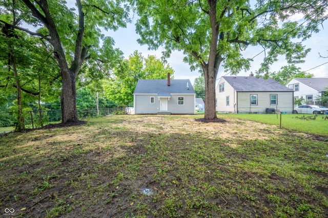 1500 W 11th Street, Anderson, IN 46016