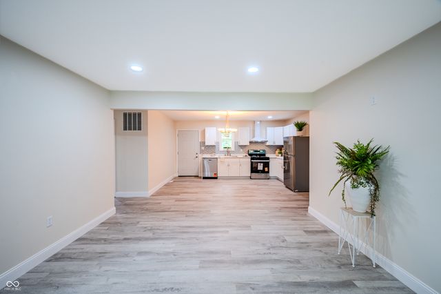 1500 W 11th Street, Anderson, IN 46016