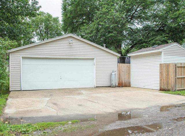 523 Archer Avenue, Waterloo, IA 50703