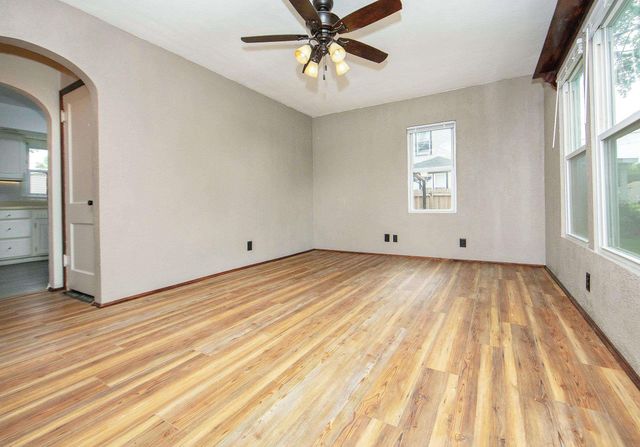 523 Archer Avenue, Waterloo, IA 50703