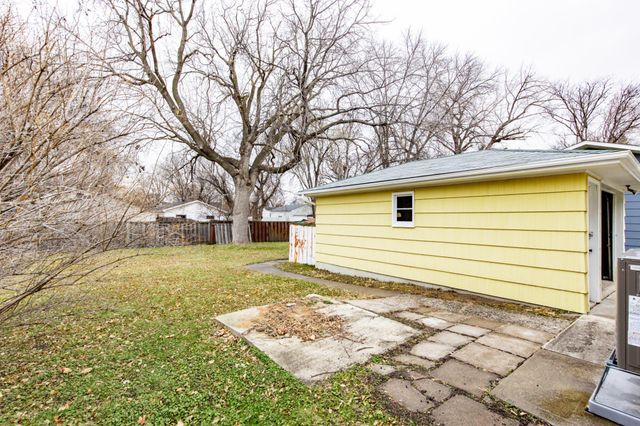 723 13th Street N, Moorhead, MN 56560