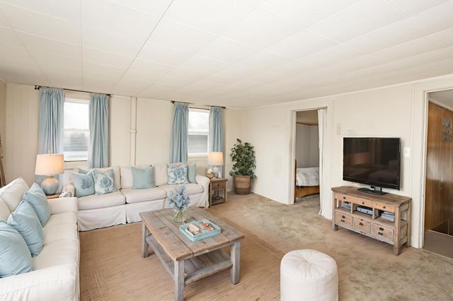 723 13th Street N, Moorhead, MN 56560