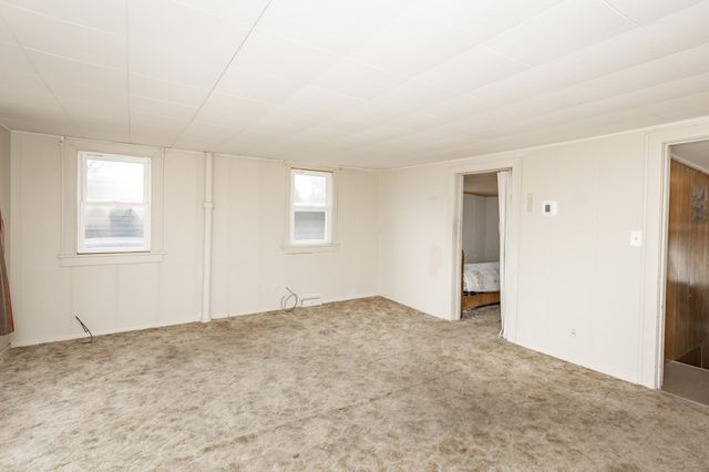 723 13th Street N, Moorhead, MN 56560