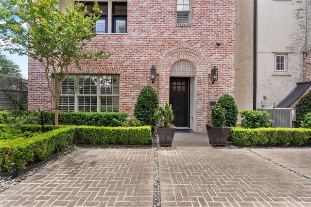 1156 Mosaico Lane, Houston, TX 77055