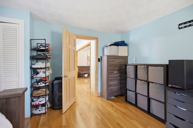 76 Woodcliff Rd, Quincy, MA 02169