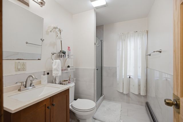76 Woodcliff Rd, Quincy, MA 02169