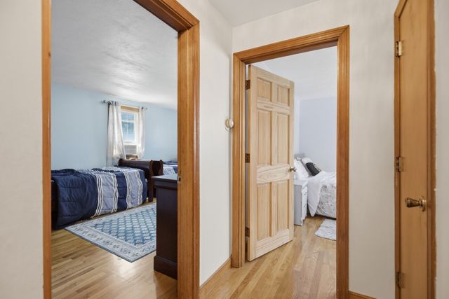 76 Woodcliff Rd, Quincy, MA 02169