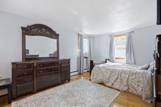 76 Woodcliff Rd, Quincy, MA 02169