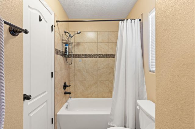 5612 ARBUS Drive, Albuquerque, NM 87106