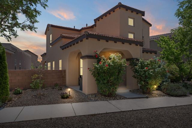 5612 ARBUS Drive, Albuquerque, NM 87106