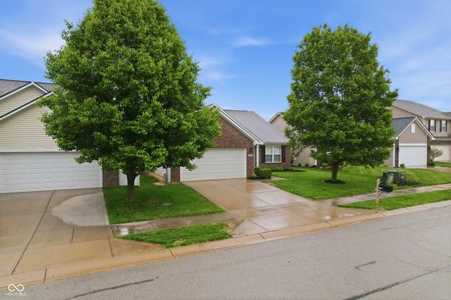 1034 Hendon Court, Westfield, IN 46074