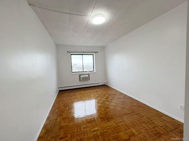 54-09 108th Street 6A, Corona, NY 11368