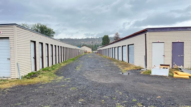 5405 N Highway 97, Klamath Falls, OR 97601