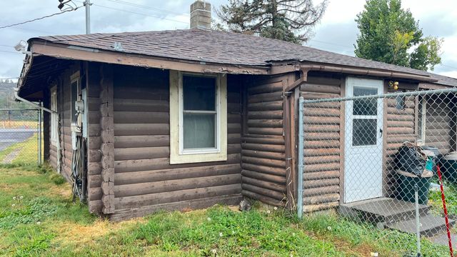 5405 N Highway 97, Klamath Falls, OR 97601