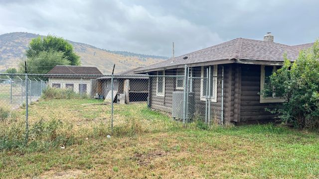 5405 N Highway 97, Klamath Falls, OR 97601