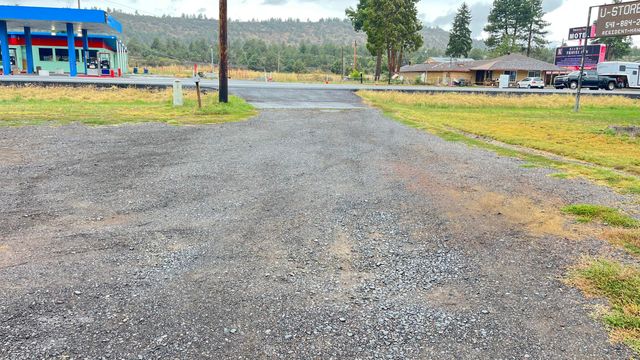 5405 N Highway 97, Klamath Falls, OR 97601