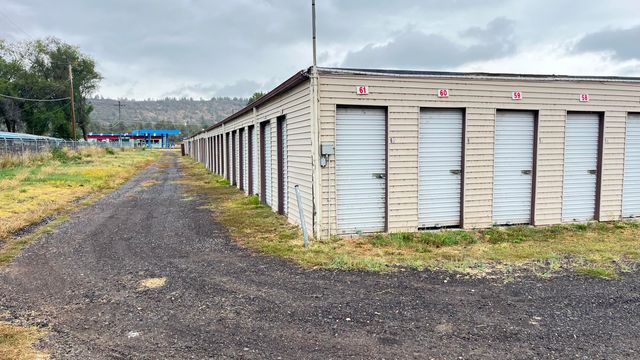 5405 N Highway 97, Klamath Falls, OR 97601