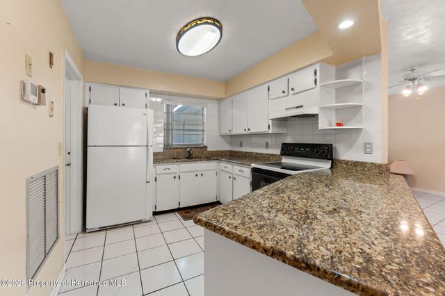 7222 Holiday Drive, Spring Hill, FL 34606