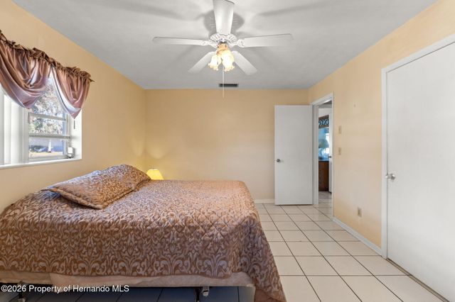 7222 Holiday Drive, Spring Hill, FL 34606