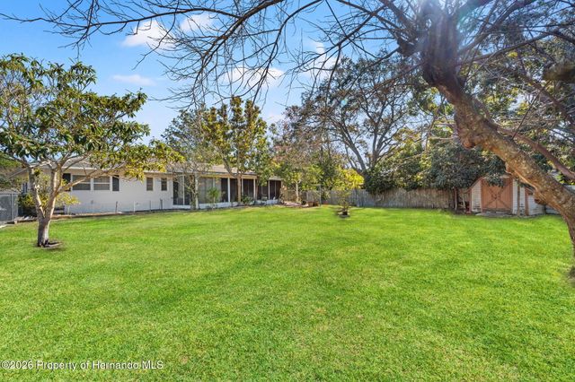 7222 Holiday Drive, Spring Hill, FL 34606