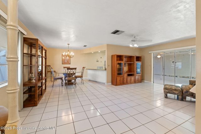 7222 Holiday Drive, Spring Hill, FL 34606