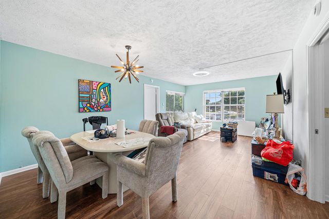 5540 Tamberlane Circle 221, Palm Beach Gardens, FL 33418