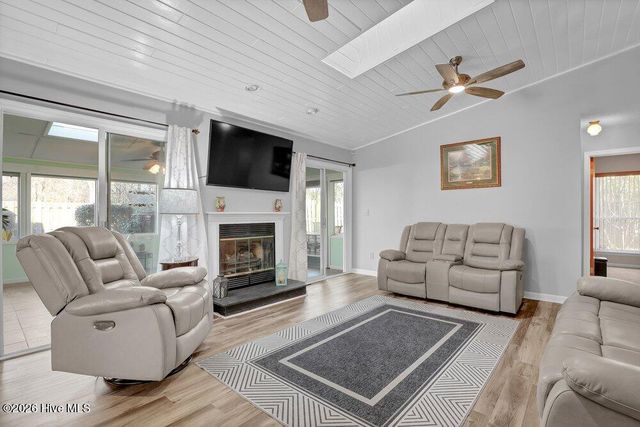 108 Bay Tree Circle, Hampstead, NC 28443