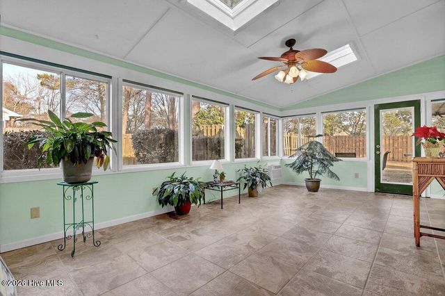 108 Bay Tree Circle, Hampstead, NC 28443