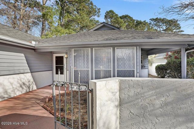 108 Bay Tree Circle, Hampstead, NC 28443