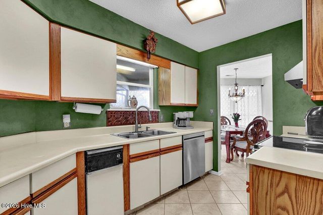 108 Bay Tree Circle, Hampstead, NC 28443