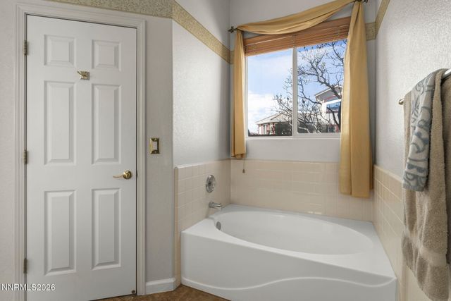 5469 Spanish Moss Drive, Sparks, NV 89436