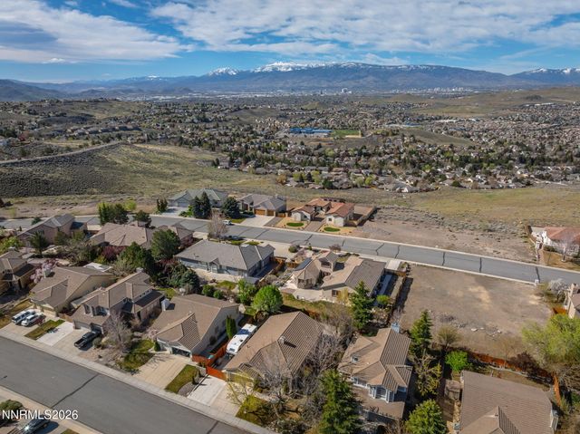 5469 Spanish Moss Drive, Sparks, NV 89436