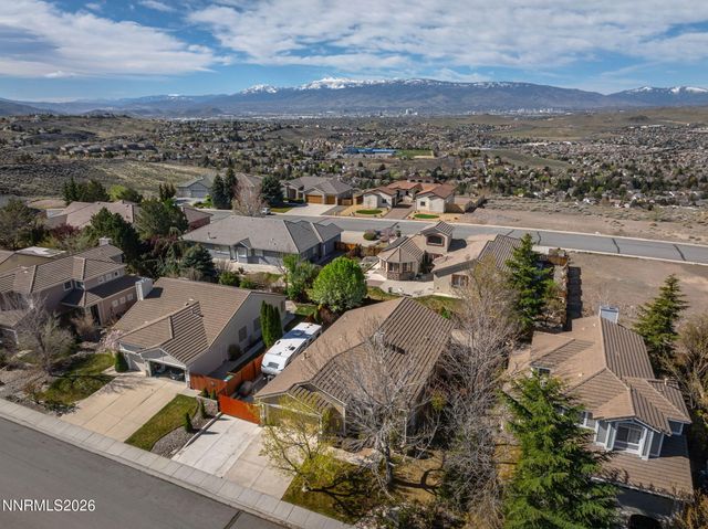 5469 Spanish Moss Drive, Sparks, NV 89436