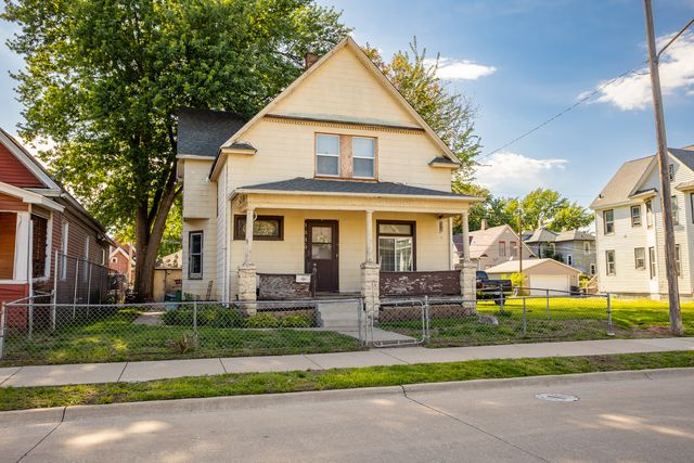 1030 15TH Street, Rock Island, IL 61201