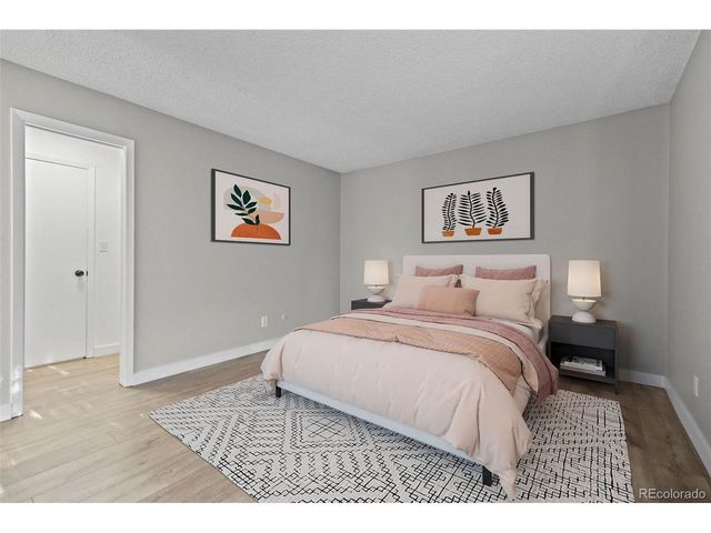 2318 S Troy St, Aurora, CO 80014