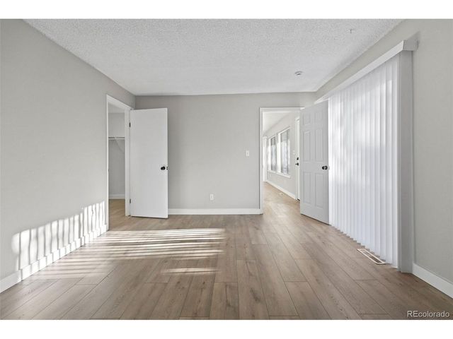 2318 S Troy St, Aurora, CO 80014