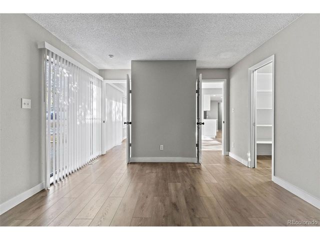 2318 S Troy St, Aurora, CO 80014