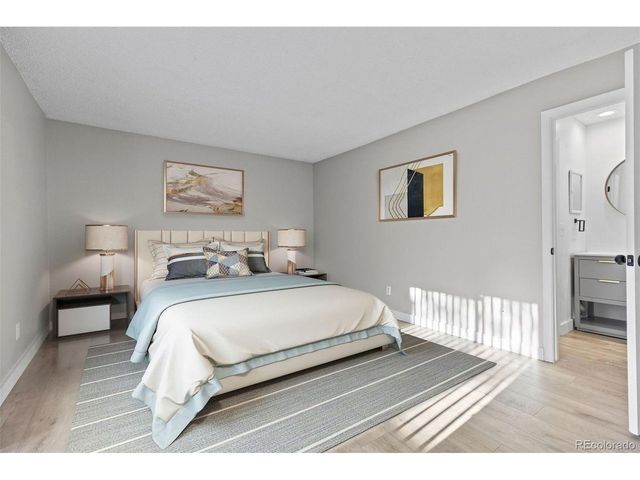 2318 S Troy St, Aurora, CO 80014