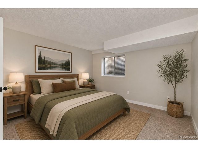 2318 S Troy St, Aurora, CO 80014