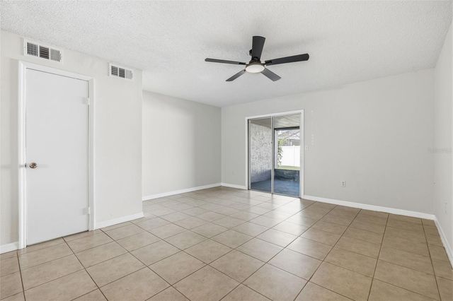 11906 CYPRESS HILL CIRCLE, Tampa, FL 33626
