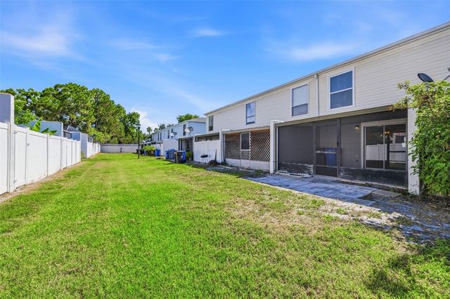 11906 CYPRESS HILL CIRCLE, Tampa, FL 33626