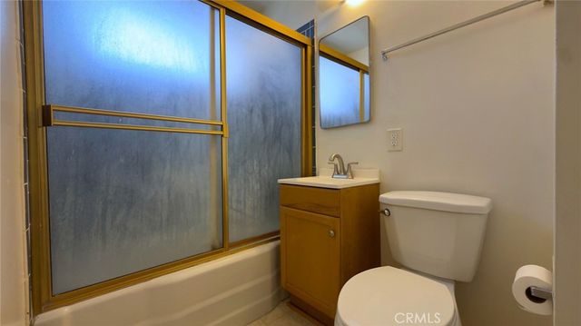 12115 Bromont Avenue, Los Angeles, CA 91340