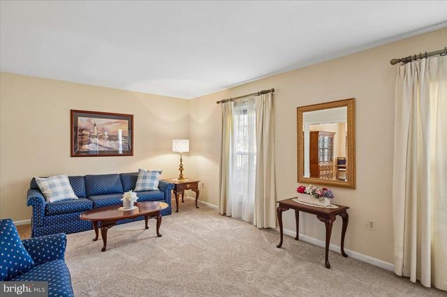 1069 SNOW HILL LN, Gambrills, MD 21054