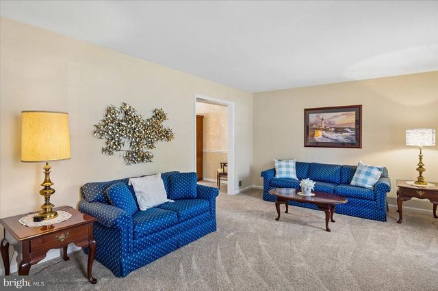 1069 SNOW HILL LN, Gambrills, MD 21054