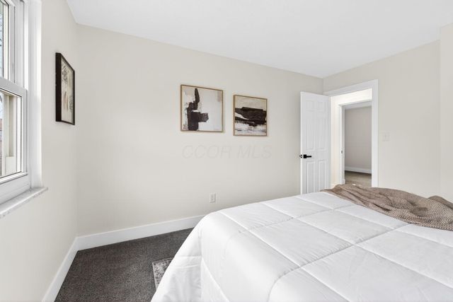 3384 Dempsey Road, Westerville, OH 43081