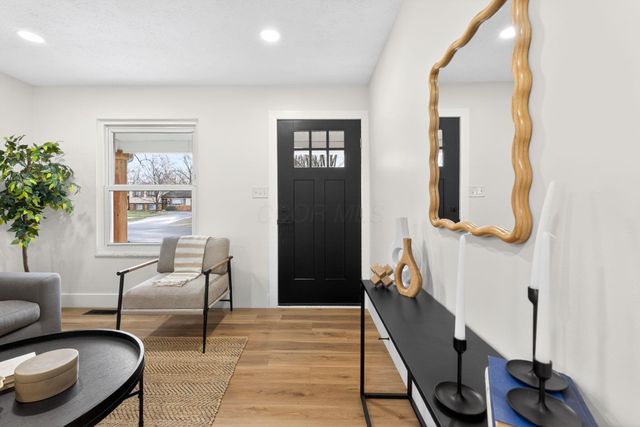 3384 Dempsey Road, Westerville, OH 43081