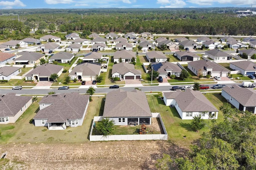 Image 60 of property listing at 508 BELLISSIMO PLACE, Howey In The Hills, FL 34737