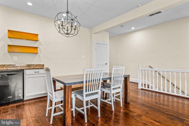 502 G ST NE, Washington, DC 20002