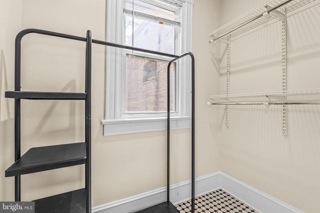 502 G ST NE, Washington, DC 20002